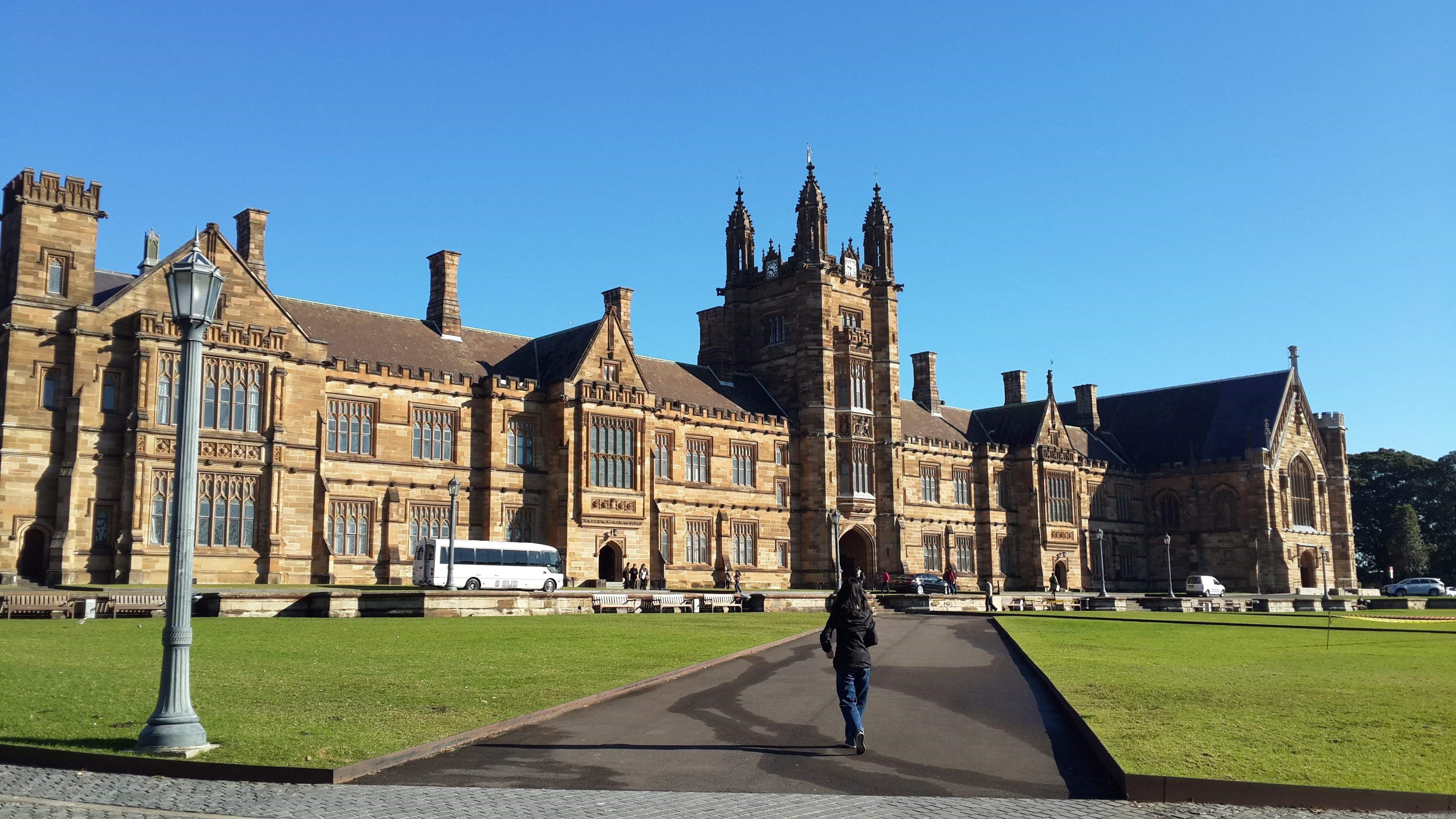 去澳洲留学需要什么条件