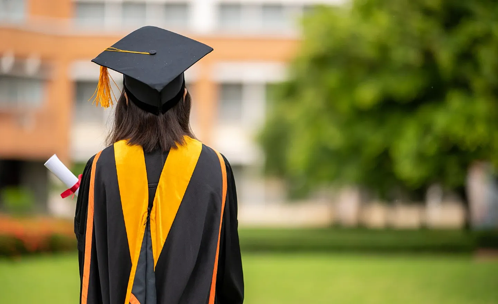 澳洲突发语言新政!485工签门槛降低,学签增额,留学生赢“麻”了!